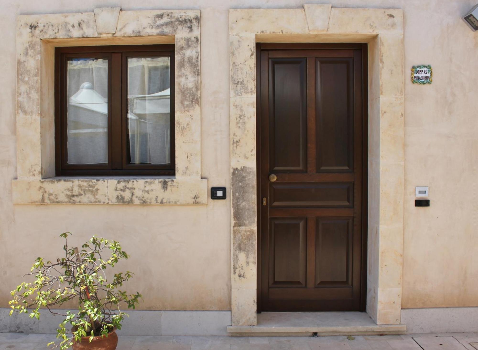 סירקוזה Case Vacanza Sant'Agostino Siracusa מראה חיצוני תמונה